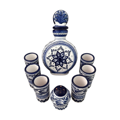 Set de botella redonda con tequileros en charola cuadrada