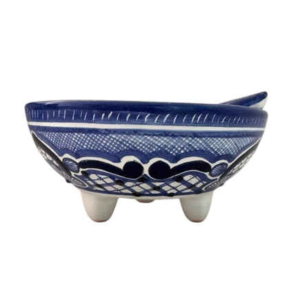 Molcajete con cuchara