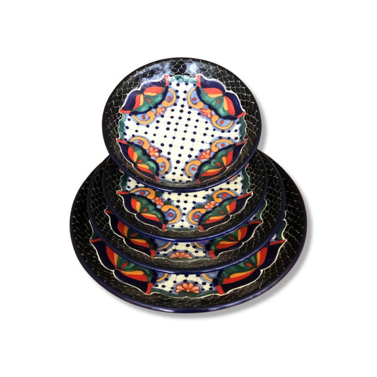 Vajilla negra tradicional