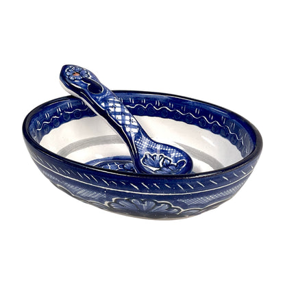 Salsera oval con cuchara