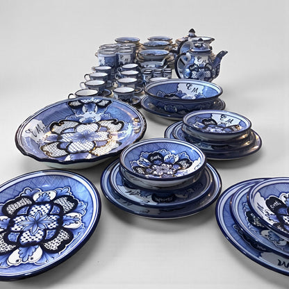 Vajilla azul talaveriado